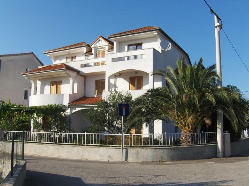 Seaside Apartment Biograd Na Moru Exterior foto